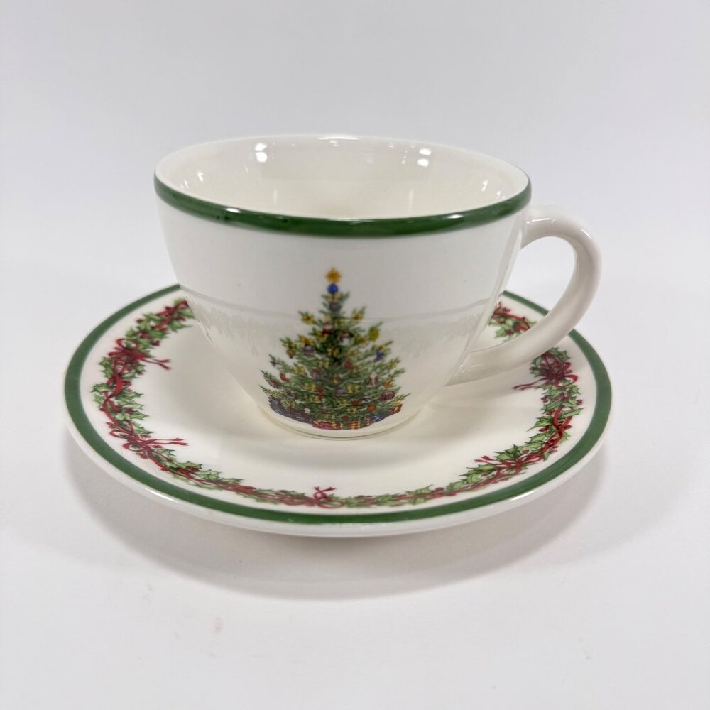 Christopher Radko Holiday Celebrations Tradition Christmas Coffee Cup Saucer